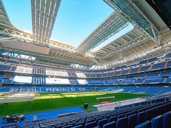 Santiago-Bernabéu-stadium_2308951057_LOW-RES_EDITORIAL-USE-ONLY